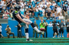 tempDSC_7082--nfl_mezz_1280_1024.jpg