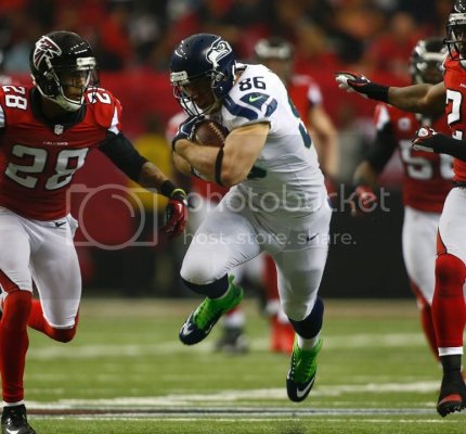 SeahawksFalconsMiller zpsdac579c0