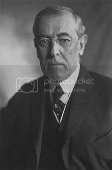 Arris amp Ewing bw photo portrait 1919 zpscd254a47