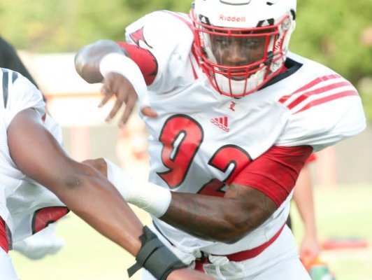 635746707422063906 0808UofLFBPractice008 DRL 635746707422063906 0808UofLFBPractice008 DRL