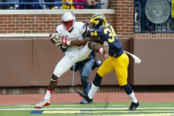 Jeremy clark ncaa football unlv michigan