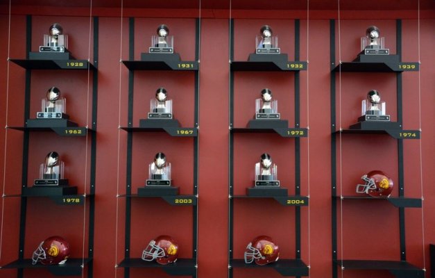 Rn california clay helton press conference 850x543
