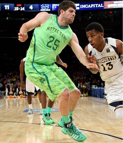 602 notre dame uniform tom knight single image cut