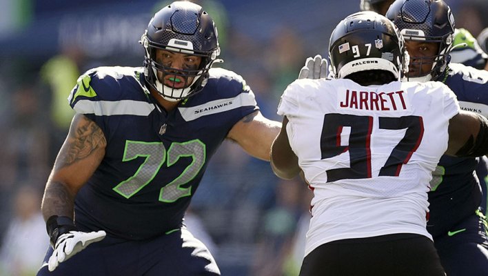  OL Abe Lucas blocks against the Falcons Getty 900
