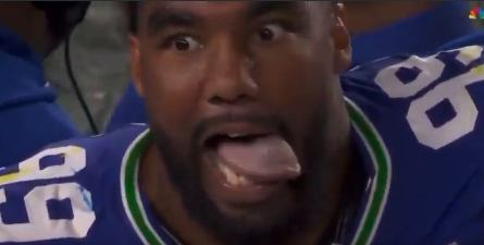 Big cat tongue wag
