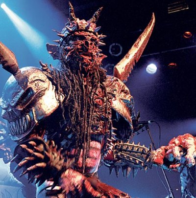 Up 2GWAR